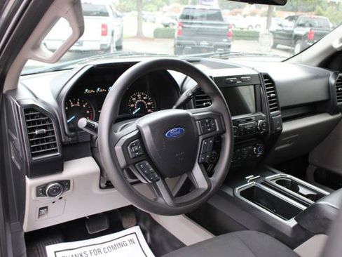 Used 2018 Ford F150 XL w/ Equipment Group 101A Mid AWD/4WD image 17