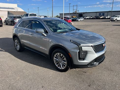Certified 2024 Cadillac XT4 Premium Luxury AWD/4WD image 18