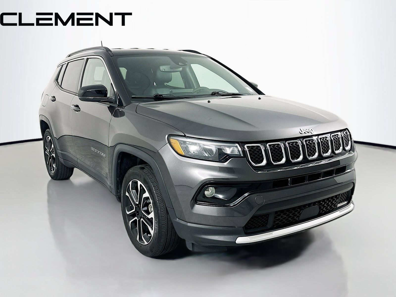 Used 2023 Jeep Compass Limited AWD/4WD image 5