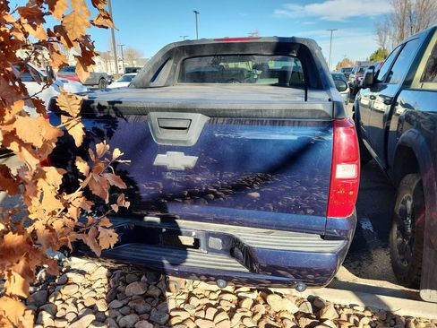 Used 2008 Chevrolet Avalanche LT w/ LT Preferred Equipment Group image 4