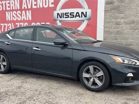 Used 2022 Nissan Altima 2.5 SL image 3