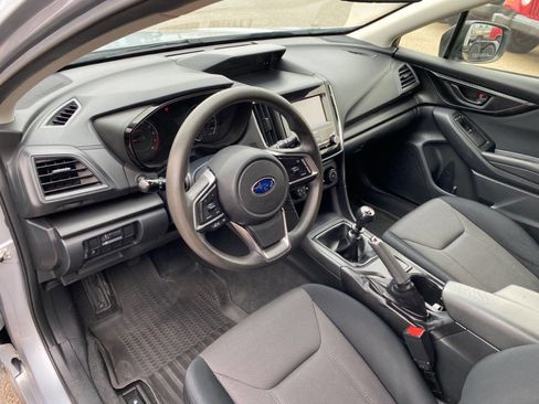 Used 2018 Subaru Crosstrek 2.0i image 22