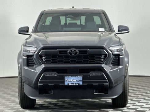 New 2025 Toyota Tacoma TRD Off-Road image 9