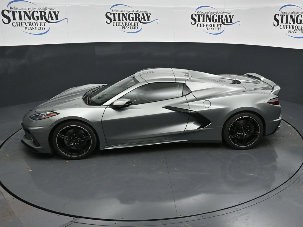 Used 2022 Chevrolet Corvette Stingray Premium Conv w/ Z51 Performance Package RWD image 21