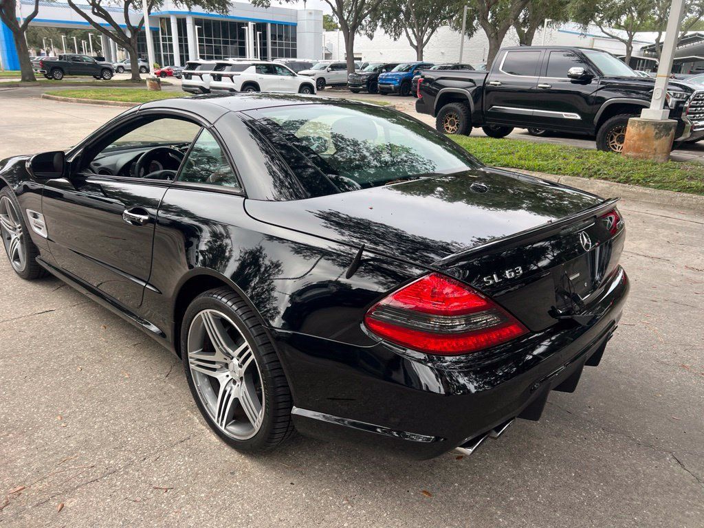 Used 2011 Mercedes-Benz SL 63 AMG image 4