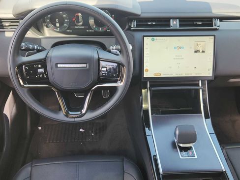 Used 2026 Land Rover Range Rover Velar Dynamic SE AWD/4WD image 25