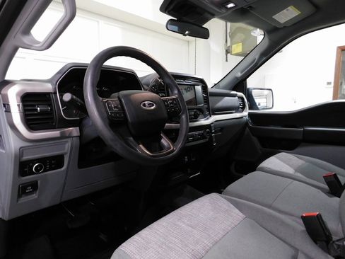 Used 2023 Ford F150 XLT w/ XTR Package image 30