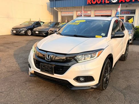 Used 2022 Honda HR-V Sport image 4