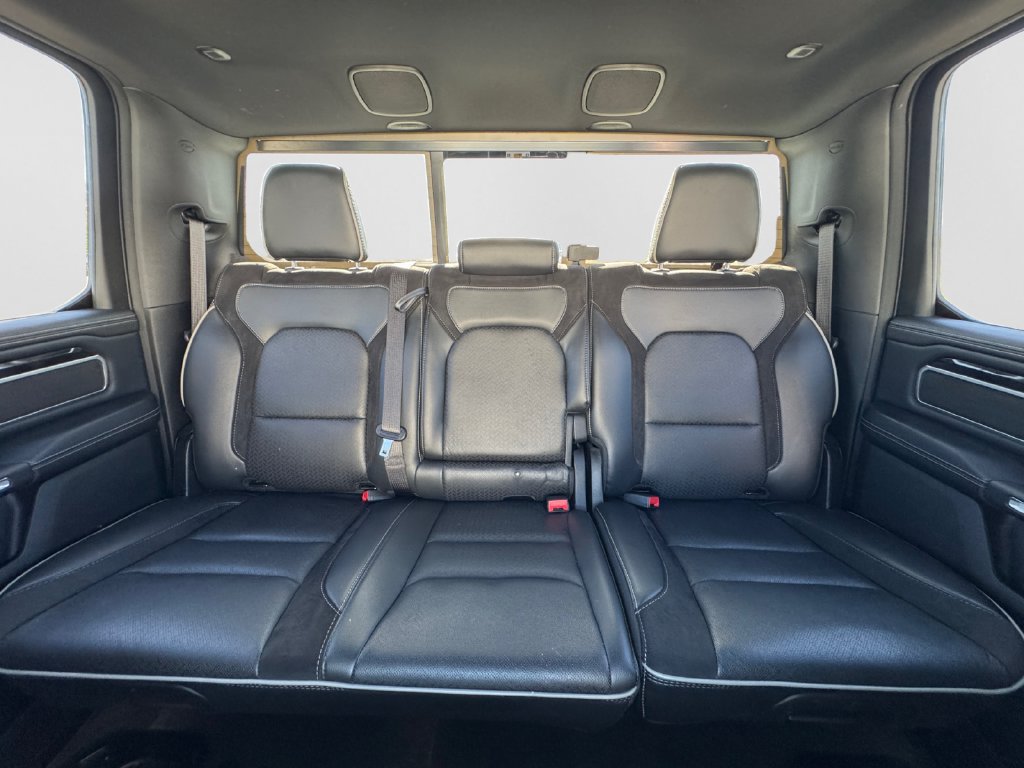 Used 2022 RAM 1500 Laramie AWD/4WD image 16