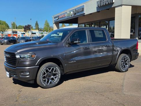 New 2026 RAM 1500 Laramie AWD/4WD image 33