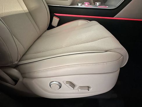New 2026 Genesis GV80 2.5T Prestige AWD/4WD image 19
