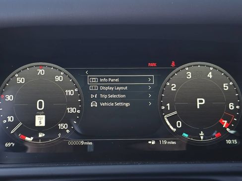 New 2026 Land Rover Defender 110 X-Dynamic SE AWD/4WD image 19