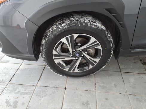 Certified 2024 Subaru Crosstrek 2.0i Premium image 9