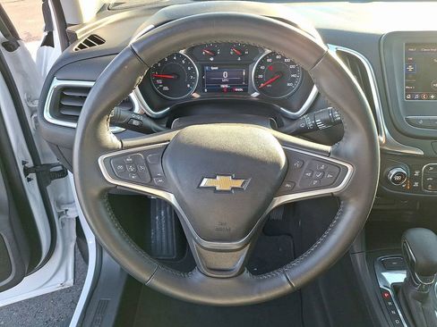 Used 2022 Chevrolet Equinox LT image 13