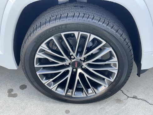 New 2026 GMC Terrain Denali image 30