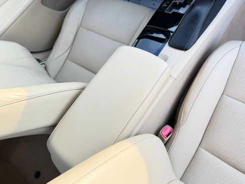 Used 2015 Lexus ES 350 w/ Luxury Package FWD image 50