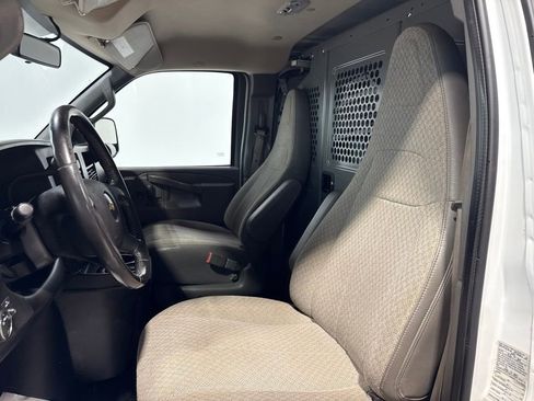 Used 2020 Chevrolet Express 2500 w/ Driver Convenience Package RWD image 18