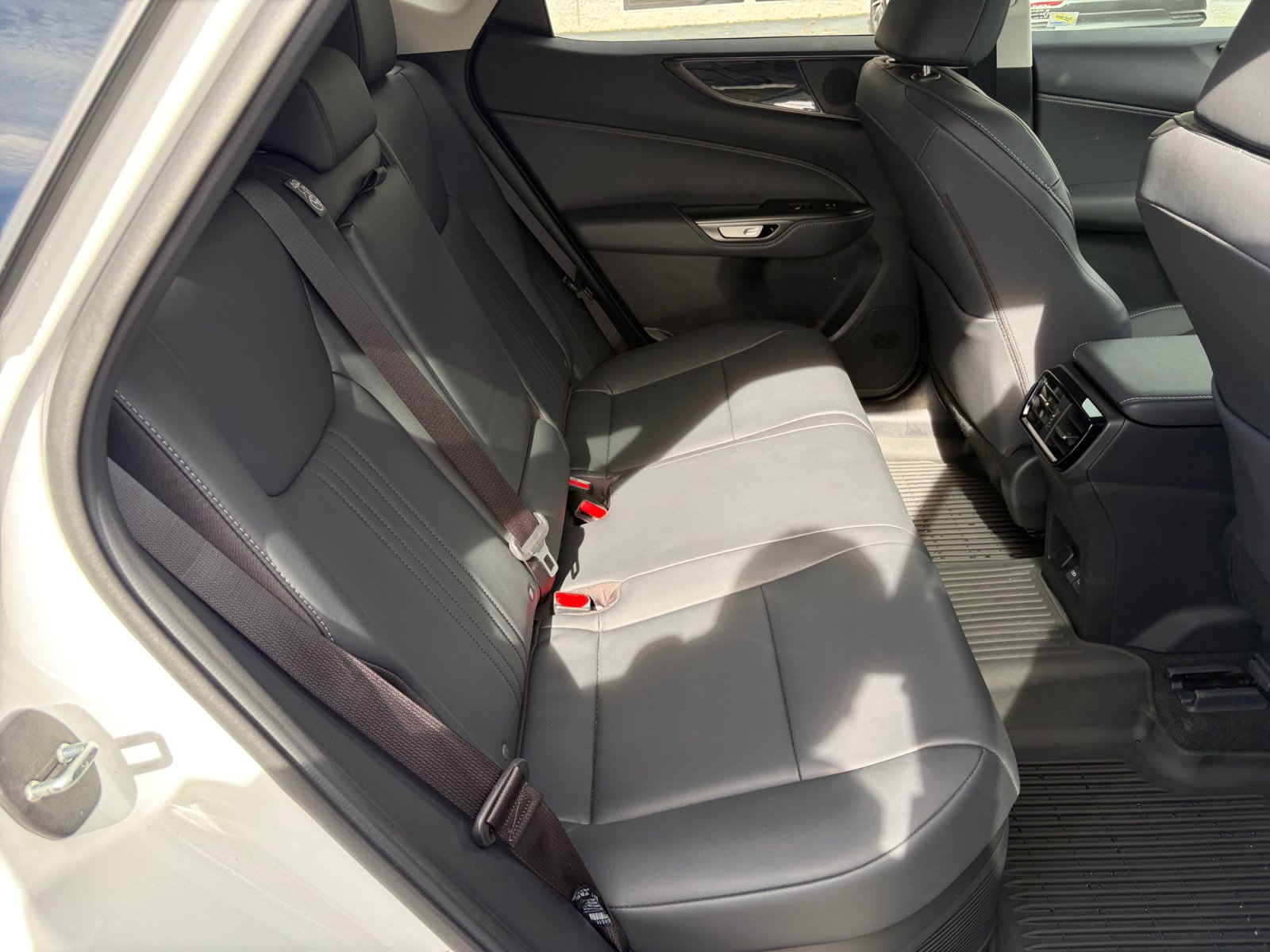 Used 2025 Lexus NX 350h AWD w/ Accessory Package (2T) image 18