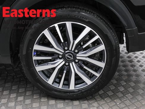 Used 2024 Nissan Kicks SR image 33