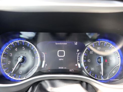 Used 2026 Chrysler Pacifica Select FWD image 31