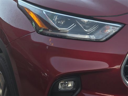 New 2026 Toyota Highlander Platinum image 10