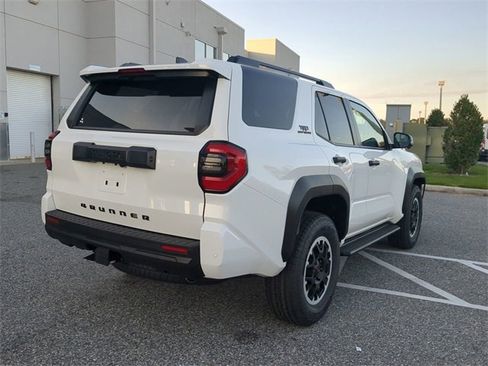 New 2026 Toyota 4Runner TRD Off-Road Premium image 4