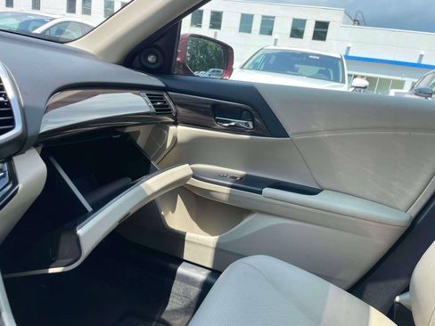 Used 2016 Honda Accord Touring image 34