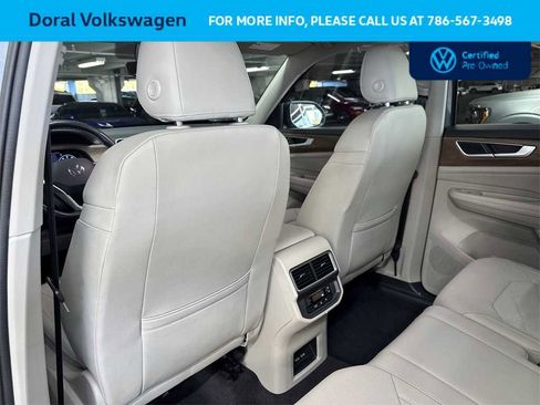 Certified 2024 Volkswagen Atlas SE image 23