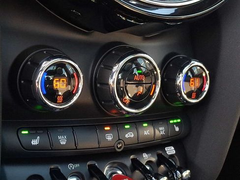 Certified 2023 MINI Cooper S FWD image 13