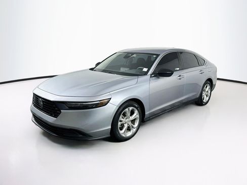 Used 2023 Honda Accord LX image 3