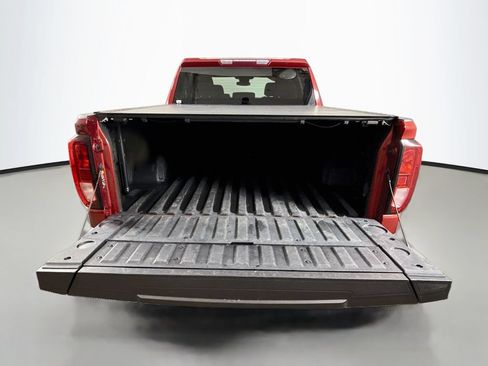 Used 2022 GMC Sierra 1500 Elevation w/ LPO, Elevation Black Package AWD/4WD image 24