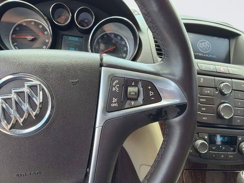 Used 2013 Buick Regal Premium FWD image 26