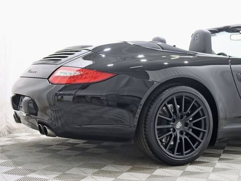 Used 2010 Porsche 911 Carrera RWD image 10