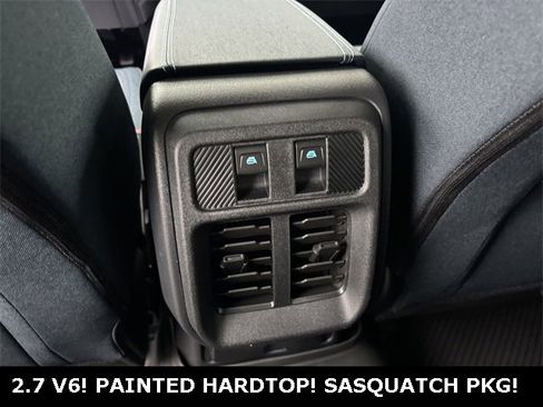 New 2025 Ford Bronco Heritage Edition image 7