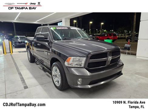Used 2018 RAM 1500 Express RWD image 1