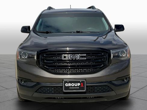 Used 2019 GMC Acadia SLT w/ Black Edition image 4