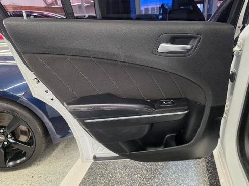 Used 2023 Dodge Charger SXT RWD image 33