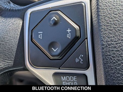 Used 2018 Toyota Tundra Platinum AWD/4WD image 7