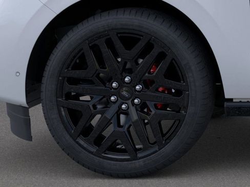 New 2026 Ford Expedition Platinum w/ Stealth Performance Package image 17