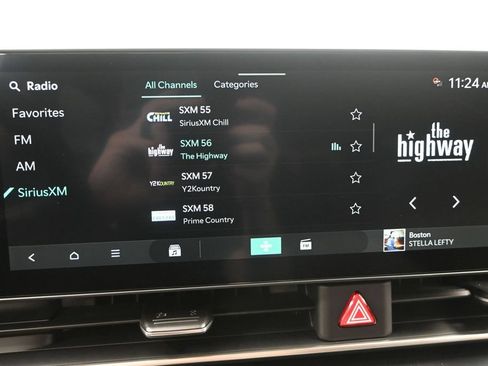 New 2026 Kia Carnival LXS FWD image 17