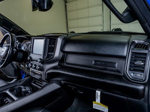 Used 2023 RAM 1500 Big Horn AWD/4WD image 18