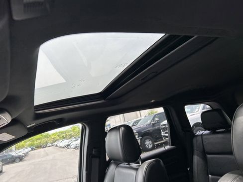 Certified 2020 Jeep Grand Cherokee Limited AWD/4WD image 25