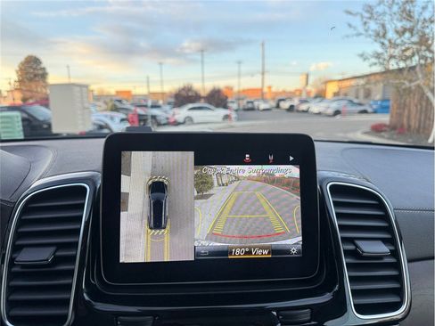 Used 2019 Mercedes-Benz GLS 550 4MATIC image 17