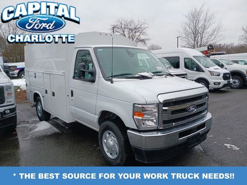 New 2026 Ford E-350 and Econoline 350 Super Duty w/ Power Equipment Group RWD image 3