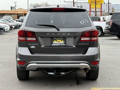 Used 2015 Dodge Journey Crossroad w/ Flexible Seating Group FWD image 6