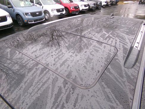 Used 2021 Jeep Grand Cherokee Limited image 17