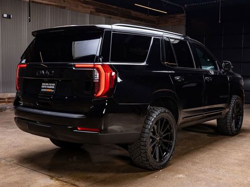 Used 2026 GMC Yukon Elevation AWD/4WD image 10