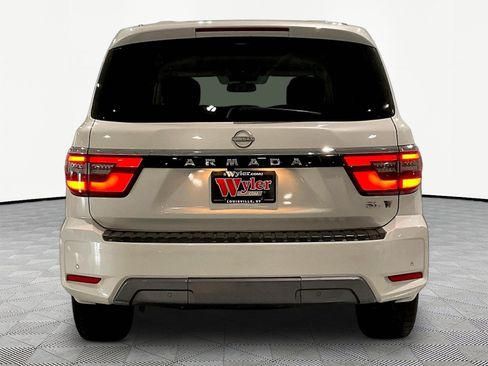 Used 2023 Nissan Armada SL w/ Captain's Chairs Package AWD/4WD image 5
