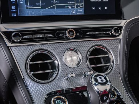 Used 2022 Bentley Continental GT AWD/4WD image 31