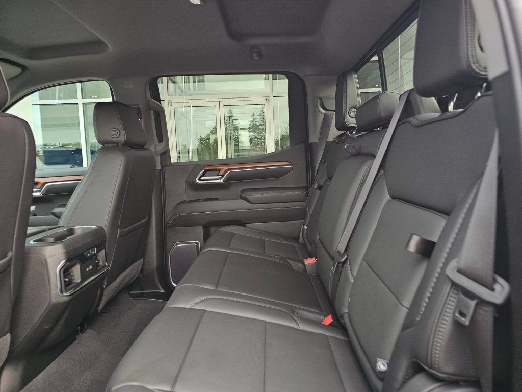 Used 2023 GMC Sierra 1500 Denali w/ Technology Package AWD/4WD image 22
